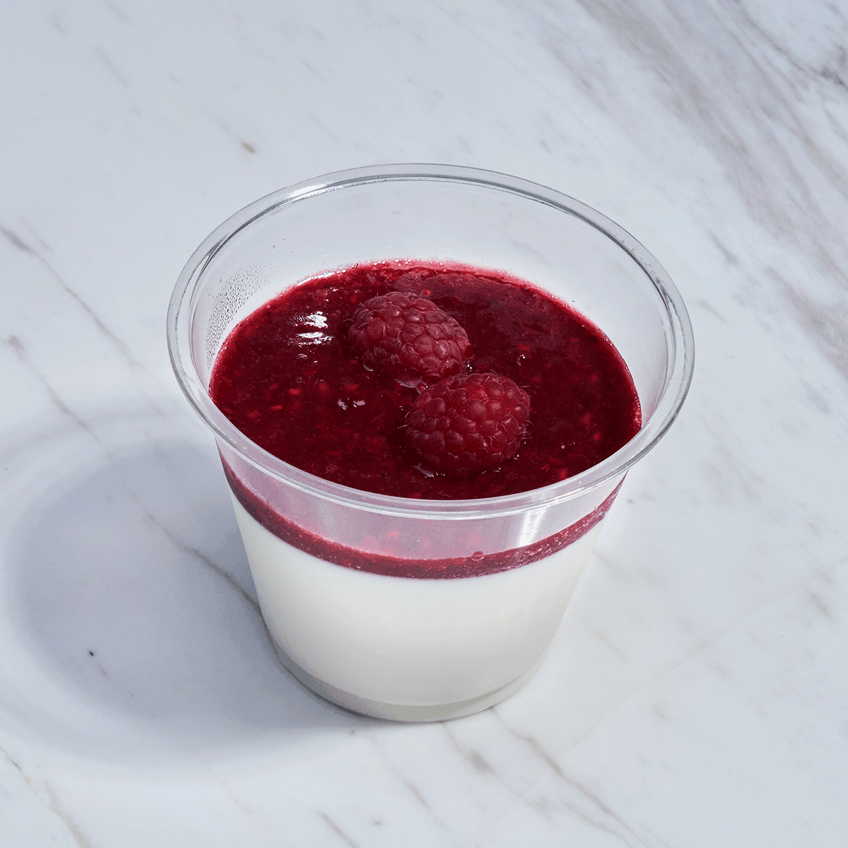 PANNA-COTTA-DE-FRUTOS-ROJOS.png